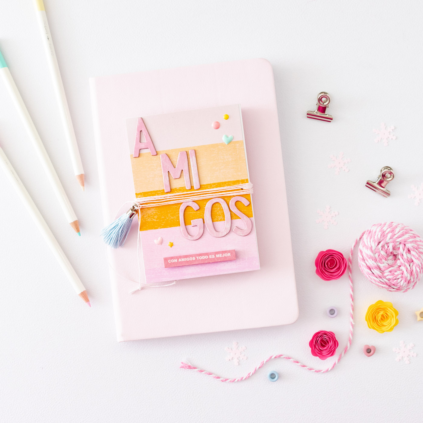 Día del amigo: cómo crear un regalo súper creativo con fotos Instax
