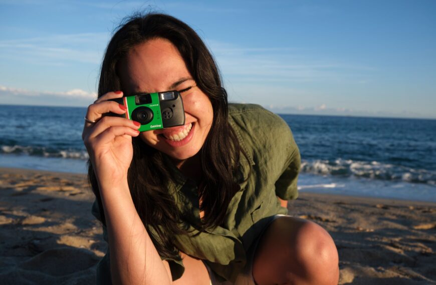 Fujifilm QuickSnap: la emoción de volver a sacar fotos sin mirar la pantalla