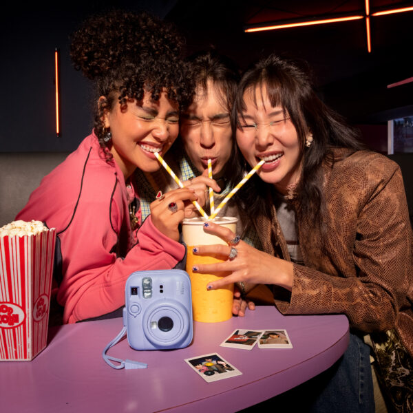 ¿Ya conocés la nueva Instax Mini 13? Te contamos por qué va a ser tu próxima compañera de aventuras 📸✨